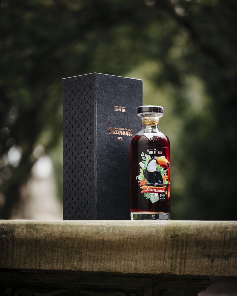 Diamond 1996 Demerara Single Cask Rum